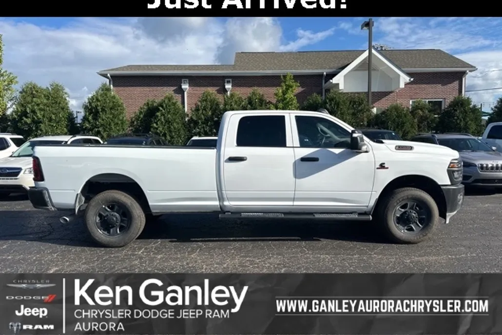 2025 Ram 3500 Tradesman photo 1