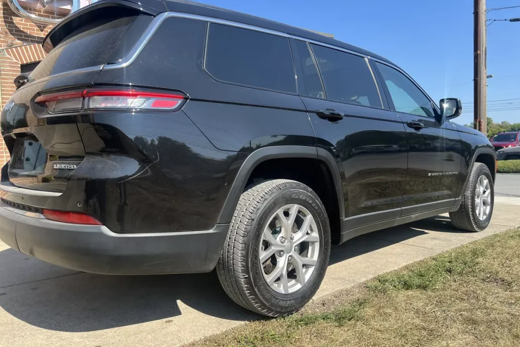 2021 Jeep Grand Cherokee Limited photo 1
