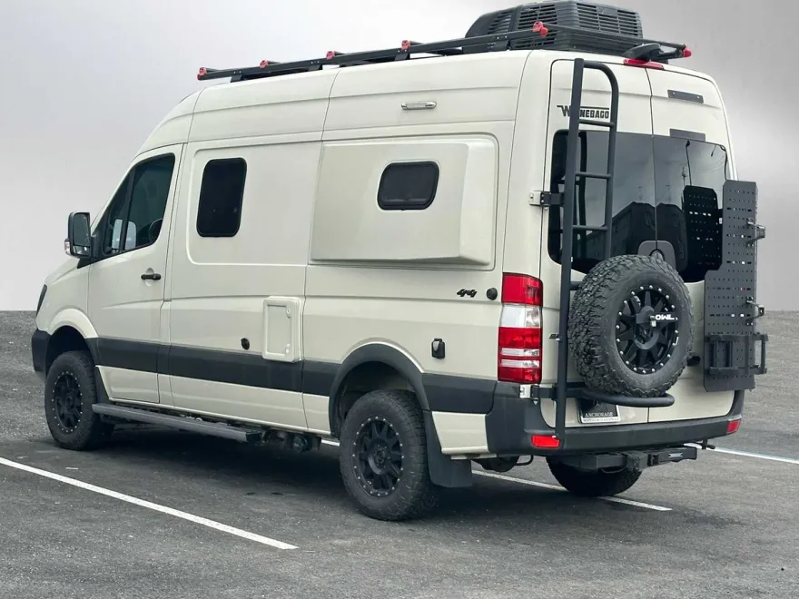 2018 Mercedes Benz Sprinter 2500 Standard Roof photo 1