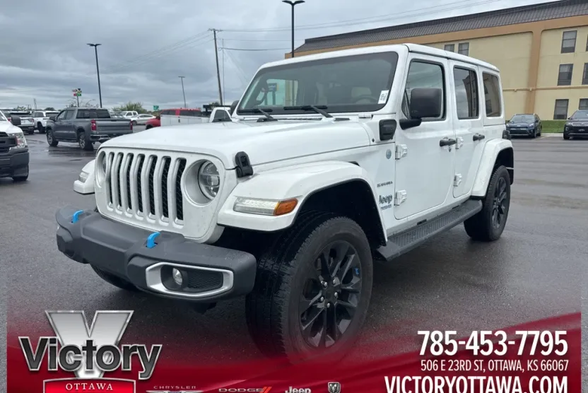 2022 Jeep Wrangler Unlimited Sahara 4xe photo 1