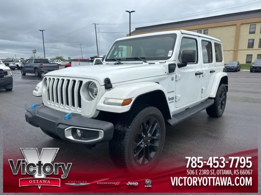 2022 Jeep Wrangler Unlimited Sahara 4xe photo 1