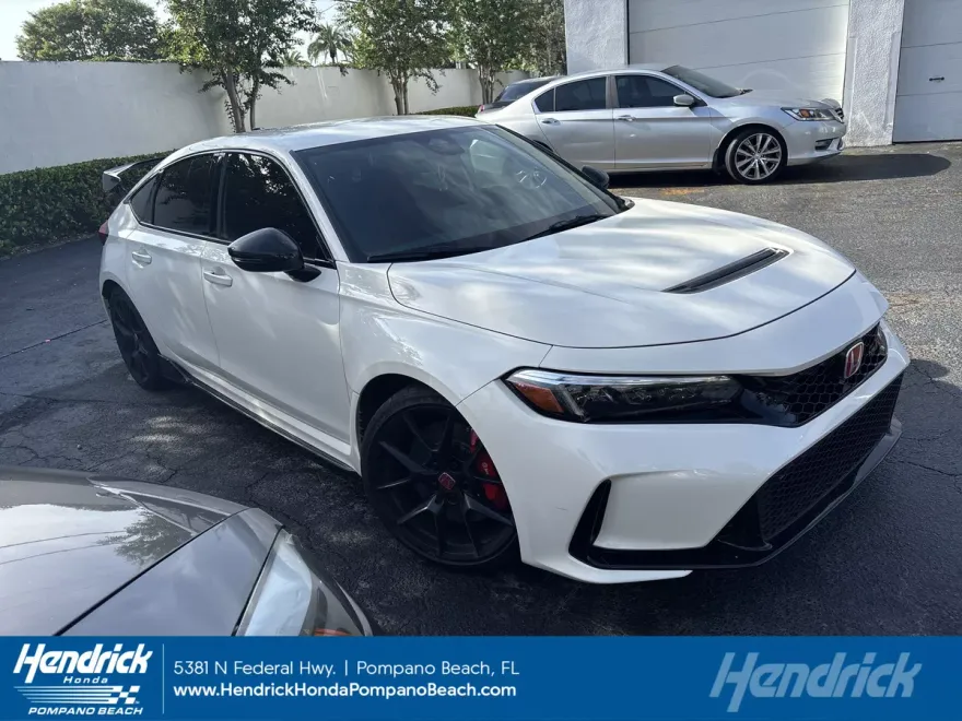 2025 Honda Civic Type R photo 1