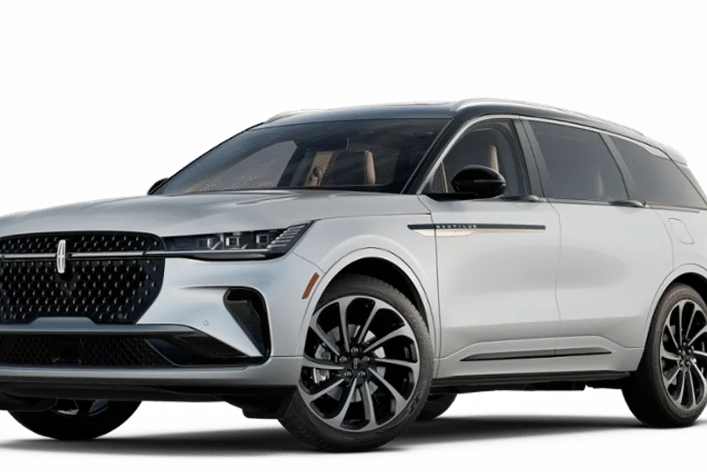 2025 Lincoln Nautilus Black Label photo 1