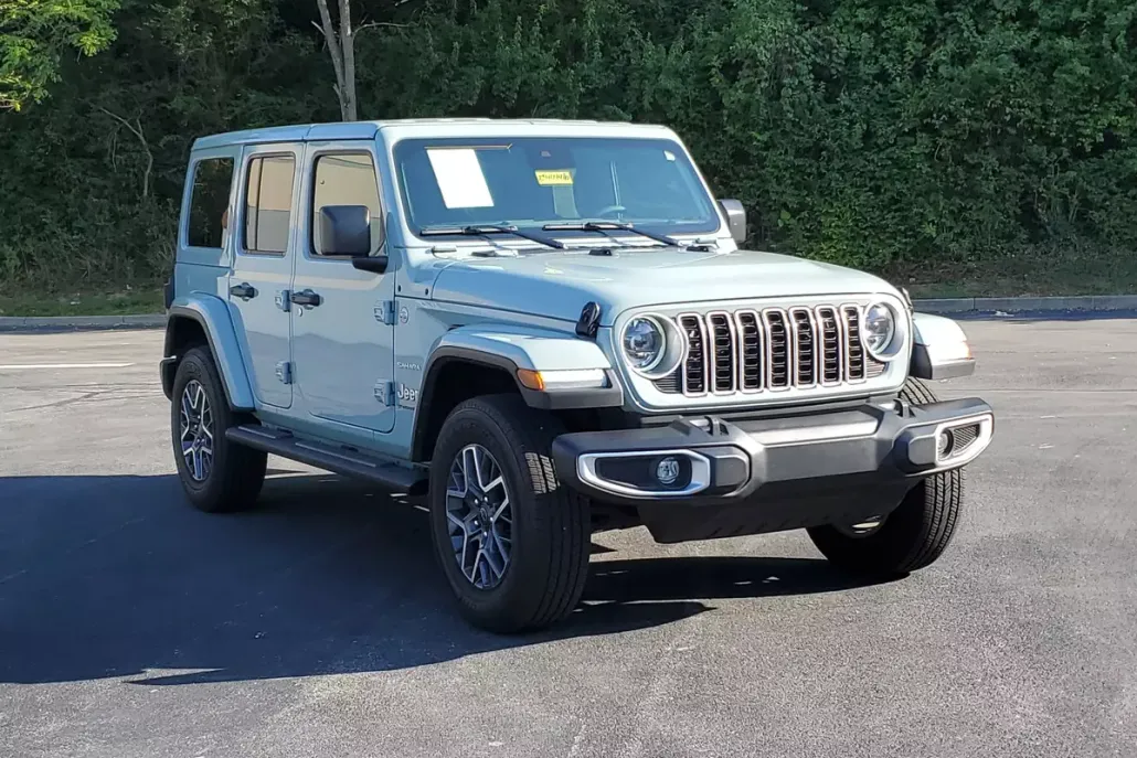 2024 Jeep Wrangler Sahara photo 1