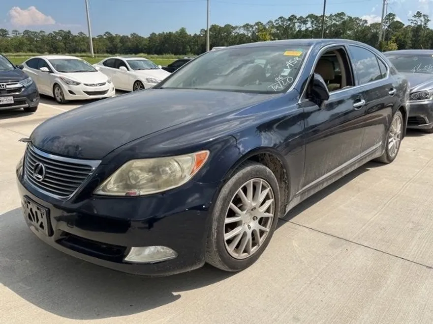 2007 Lexus LS 460 photo 1