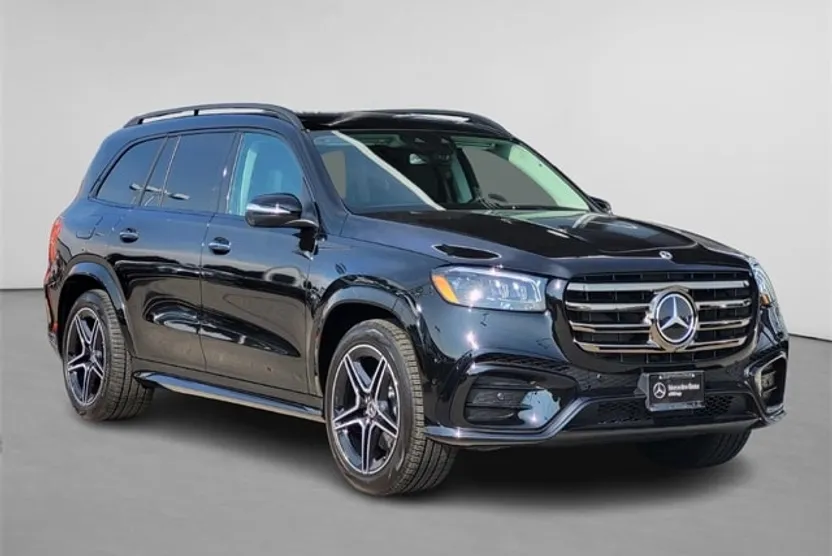 2024 Mercedes Benz GLS 450 4MATIC photo 1