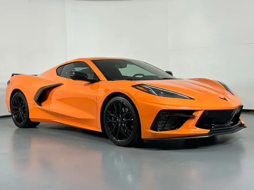 2023 Chevrolet Corvette Stingray 2LT photo 1