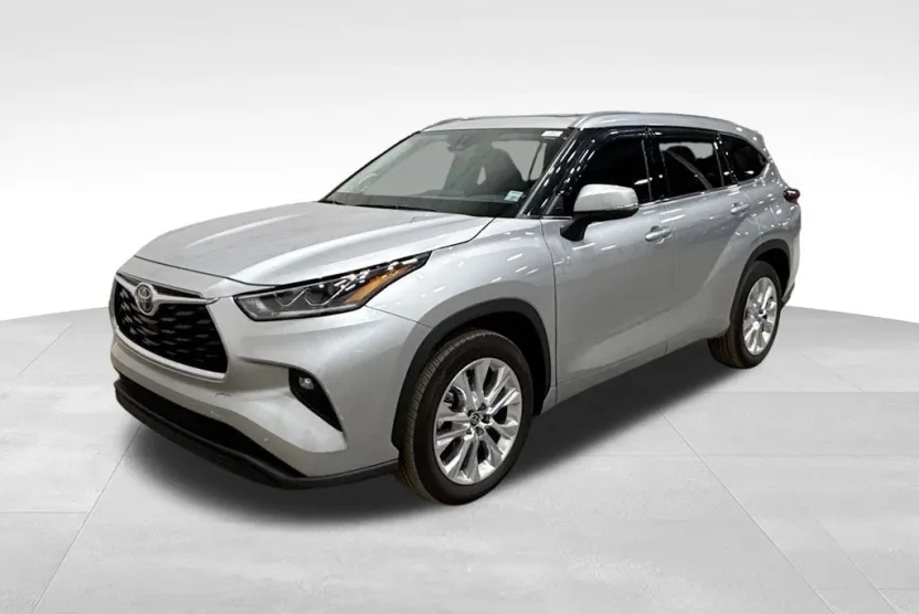 2021 Toyota Highlander Limited photo 1