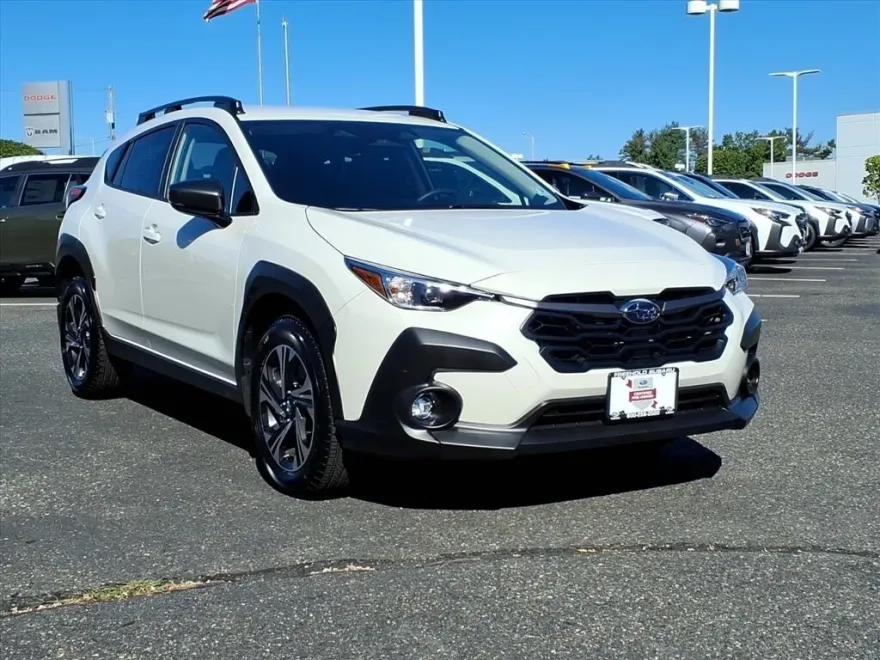 2025 Subaru Crosstrek Premium photo 1