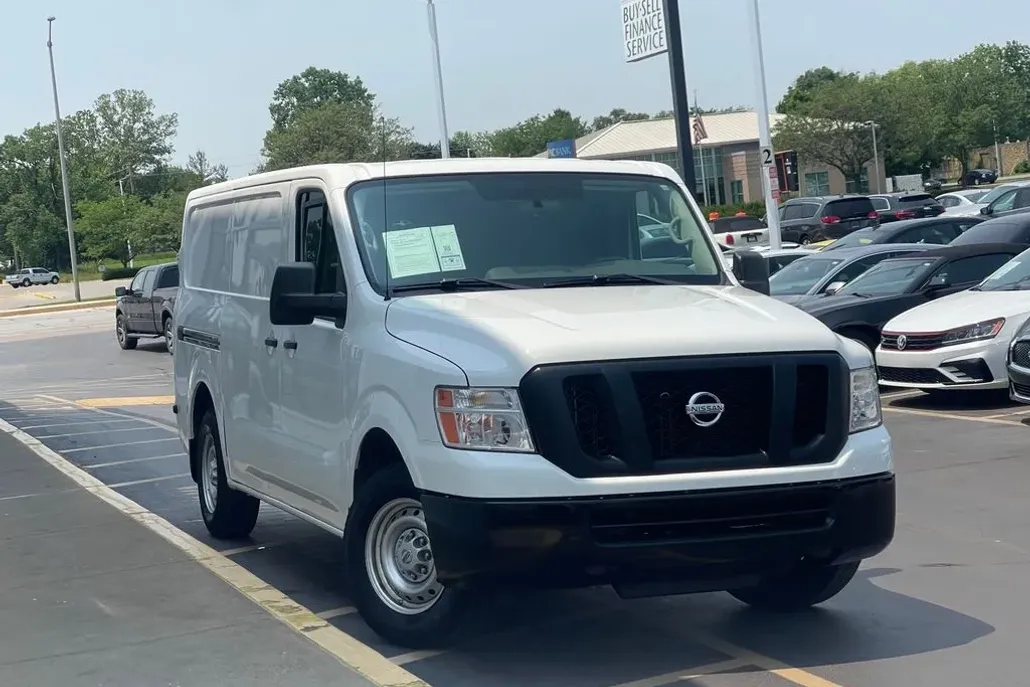 2018 Nissan NV1500 S photo 1