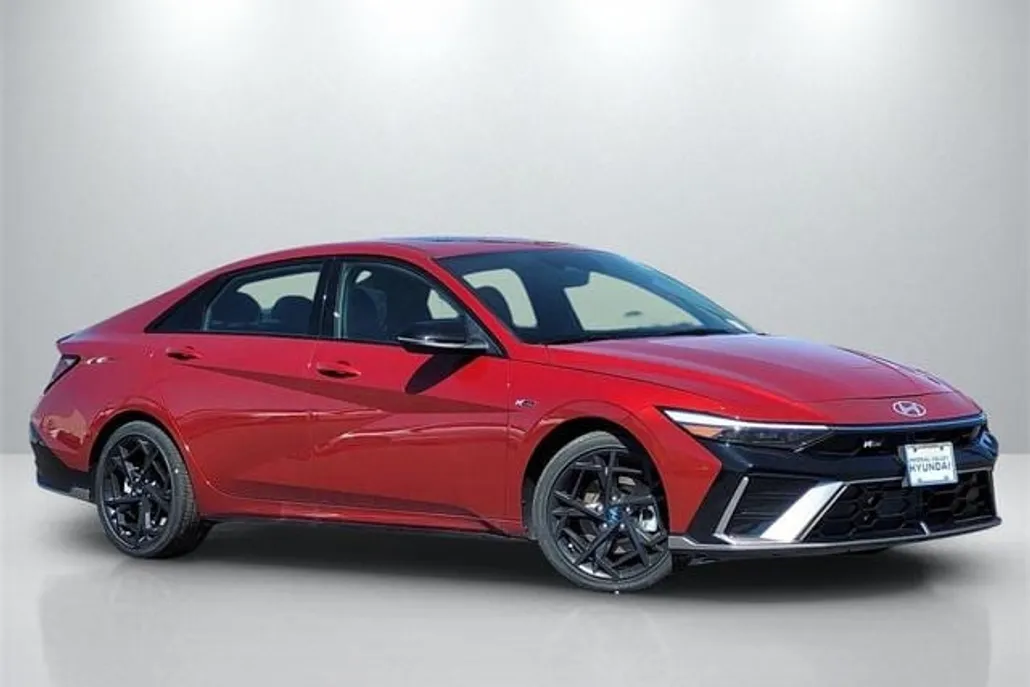 2025 Hyundai Elantra N Line photo 1