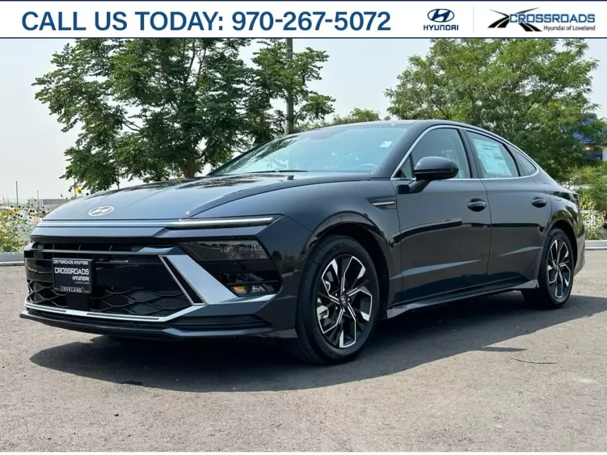 2024 Hyundai Sonata SEL photo 1