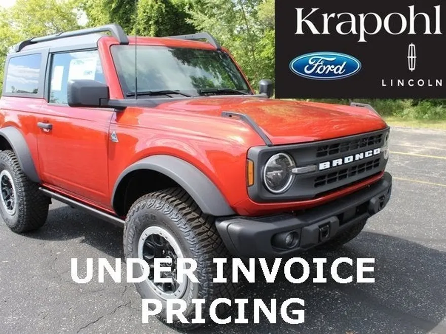 2024 Ford Bronco Black Diamond photo 1
