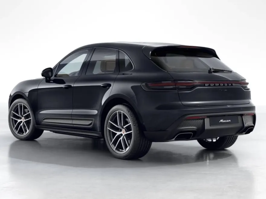 2026 Porsche Macan T photo 1
