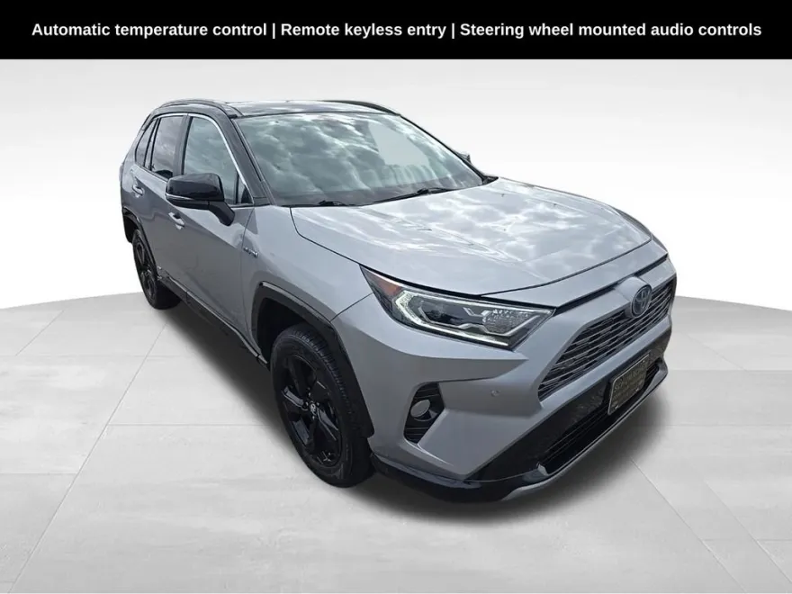 2021 Toyota RAV4 Hybrid XSE photo 1