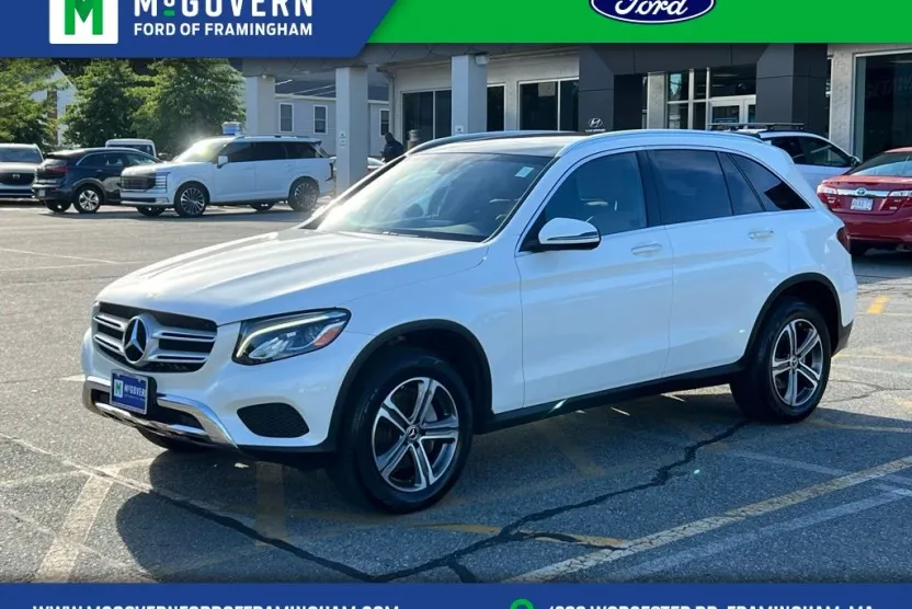 2019 Mercedes Benz GLC 300 photo 1