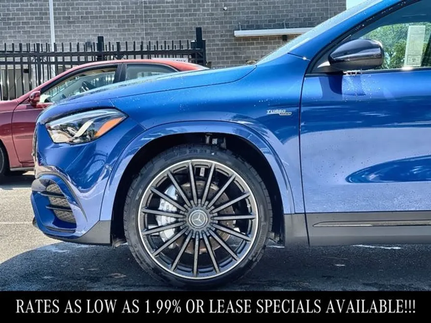 2025 Mercedes Benz GLA 35 AMG 4MATIC photo 1