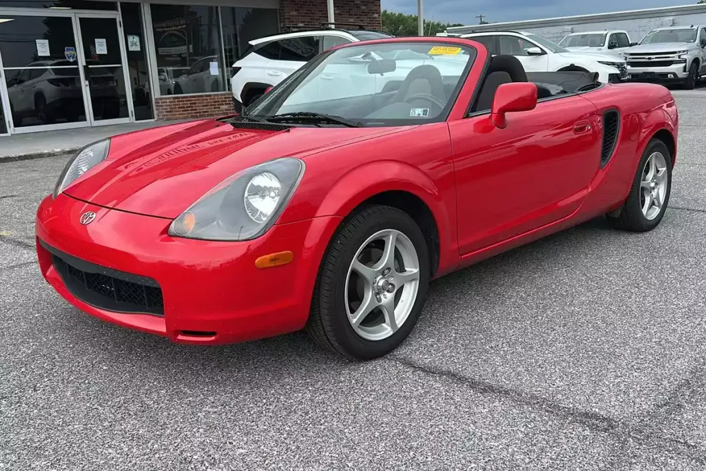 2002 Toyota MR2 Spyder Base photo 1