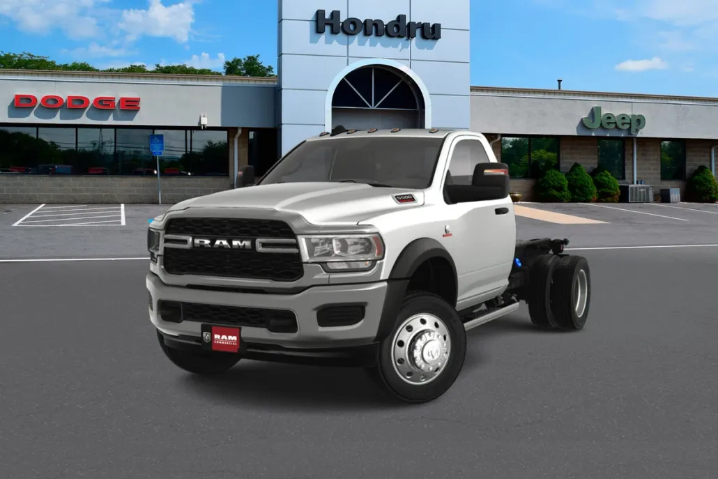 2024 Ram 5500 Tradesman photo 1