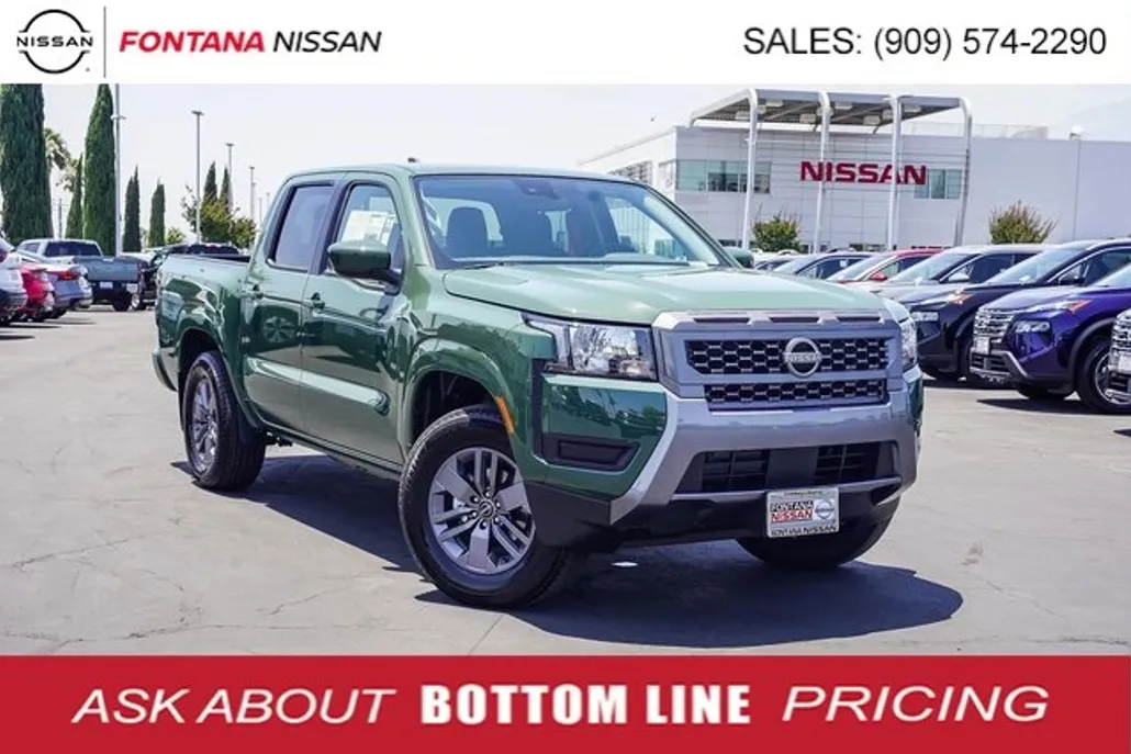 2025 Nissan Frontier SV photo 1