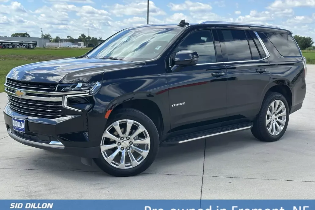 2021 Chevrolet Tahoe LT photo 1