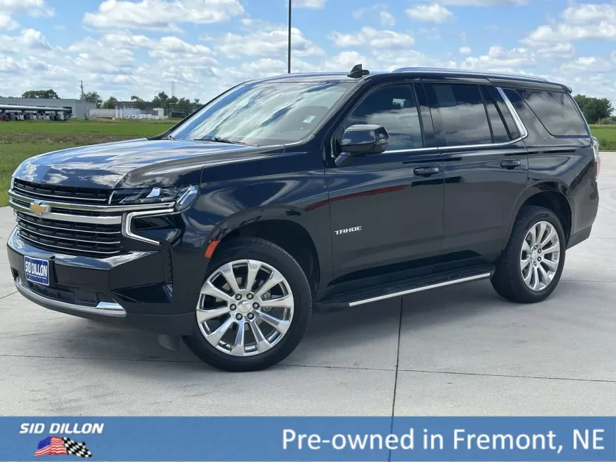 2021 Chevrolet Tahoe LT photo 1