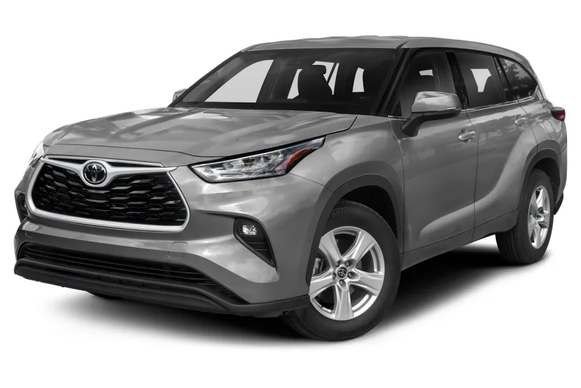 2022 Toyota Highlander LE photo 1