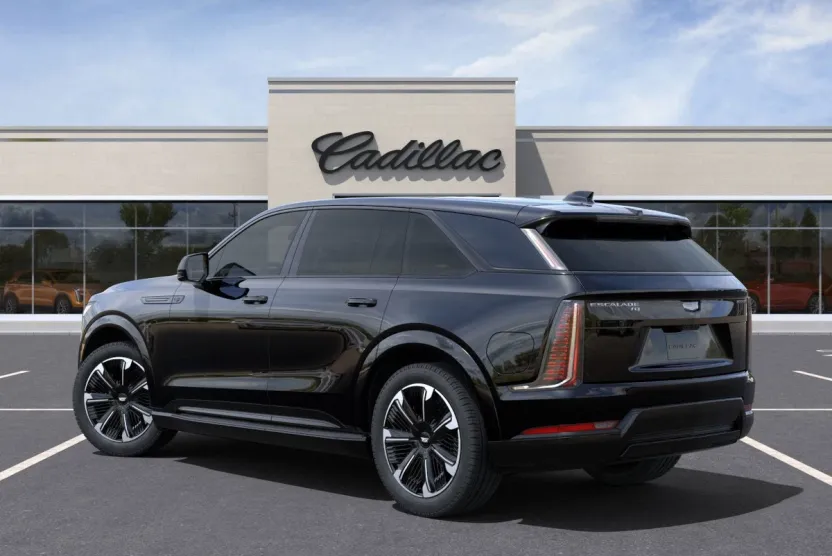 2025 Cadillac Escalade IQ Sport photo 1