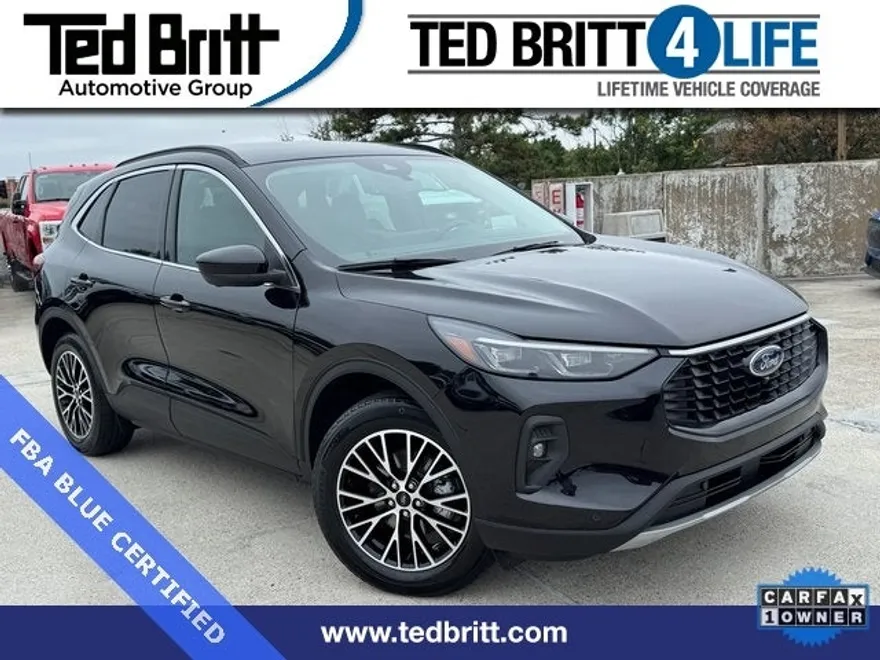 2025 Ford Escape Plug-In Hybrid Base Premium photo 1