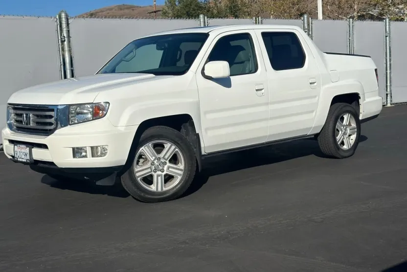 2013 Honda Ridgeline RTL photo 1