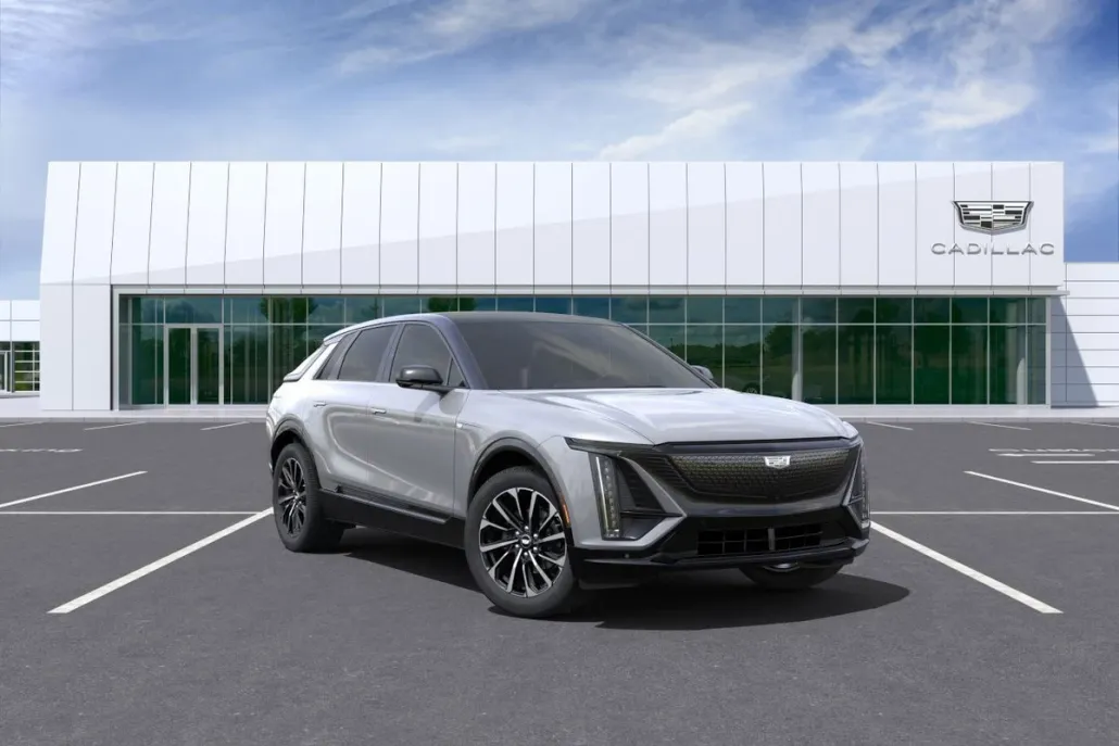 2025 Cadillac Lyriq Sport photo 1