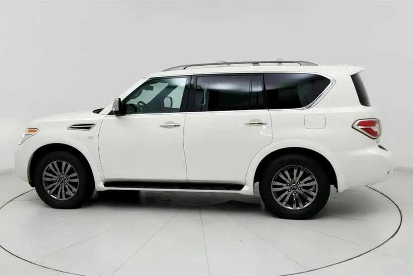 2019 Nissan Armada Platinum photo 1