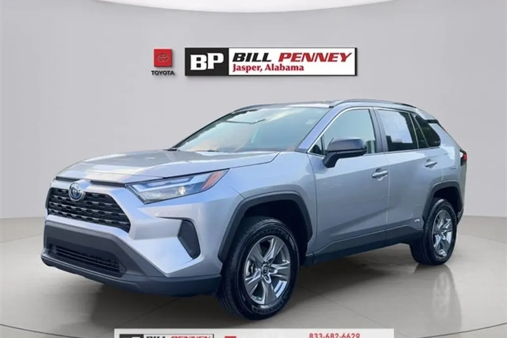 2024 Toyota RAV4 Hybrid LE photo 1