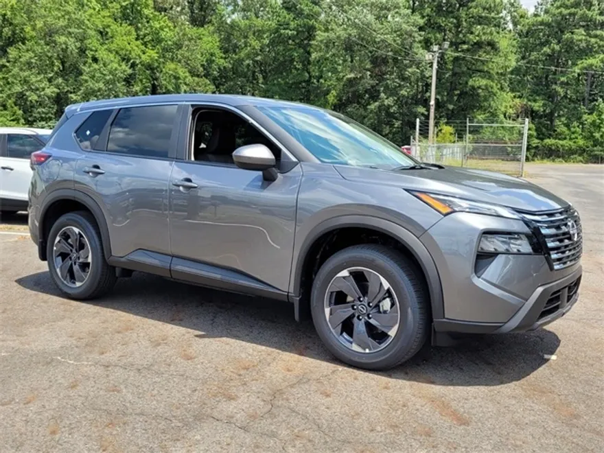 2025 Nissan Rogue SV photo 1