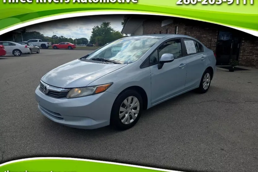 2012 Honda Civic LX photo 1
