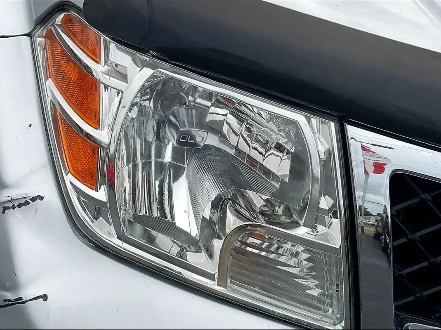2017 Nissan Frontier SV photo 29