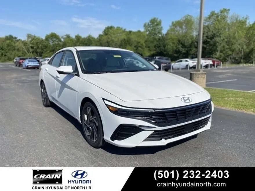 2025 Hyundai Elantra Limited photo 1
