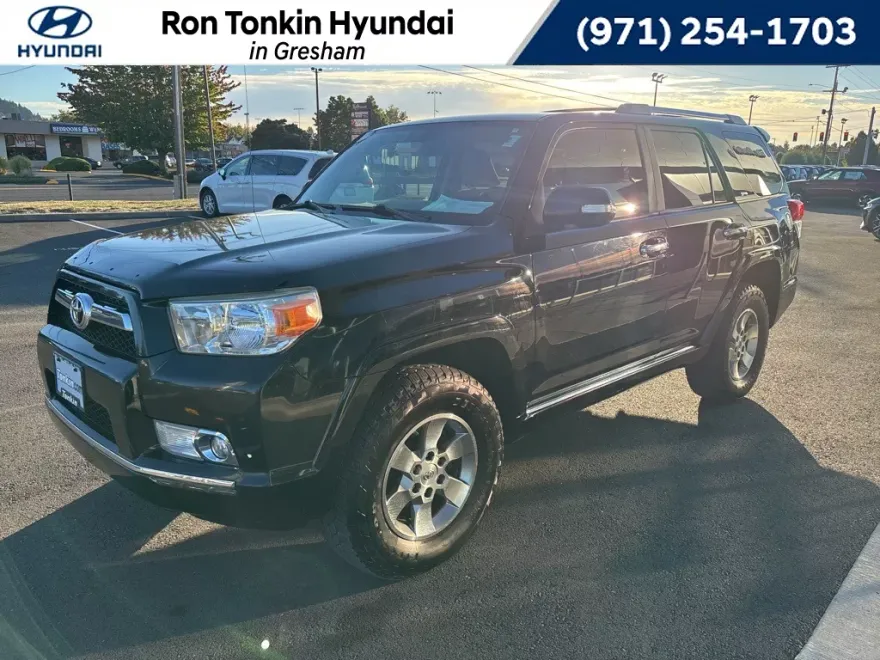 2011 Toyota 4Runner SR5 photo 1