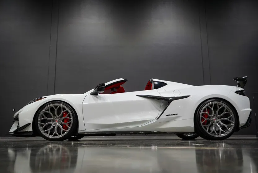 2024 Chevrolet Corvette Z06 3LZ Z07 photo 1