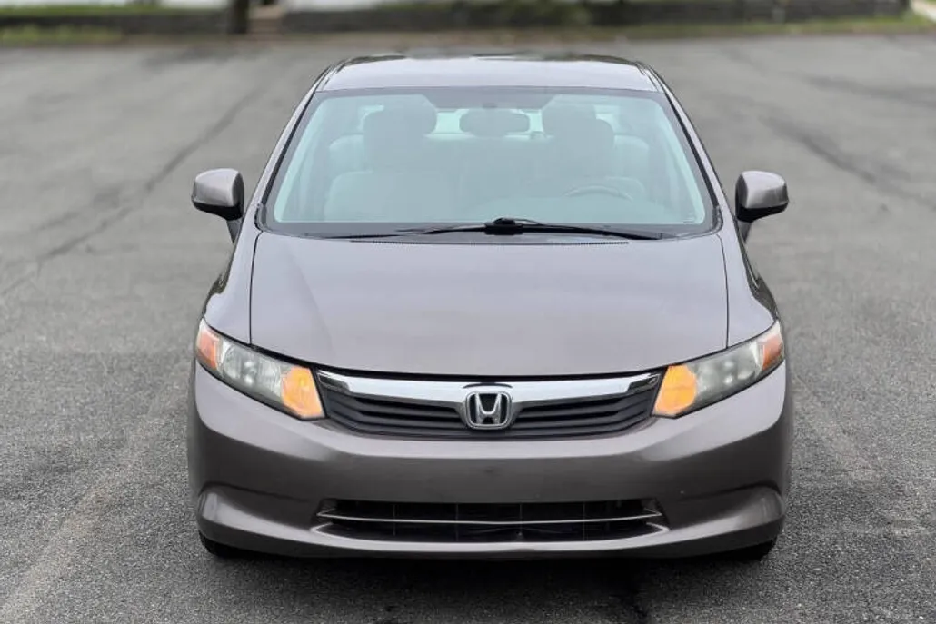 2012 Honda Civic LX photo 1