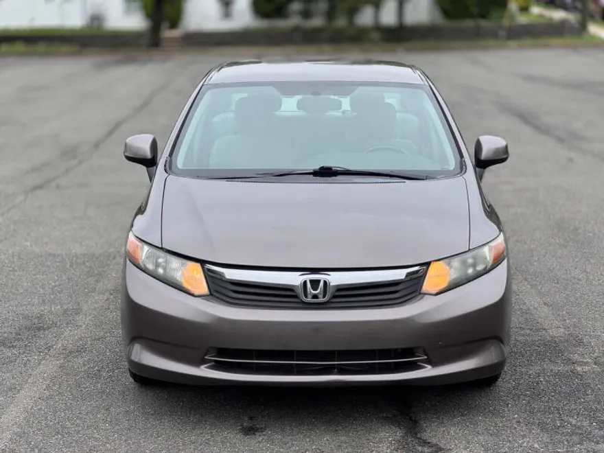 2012 Honda Civic LX photo 1