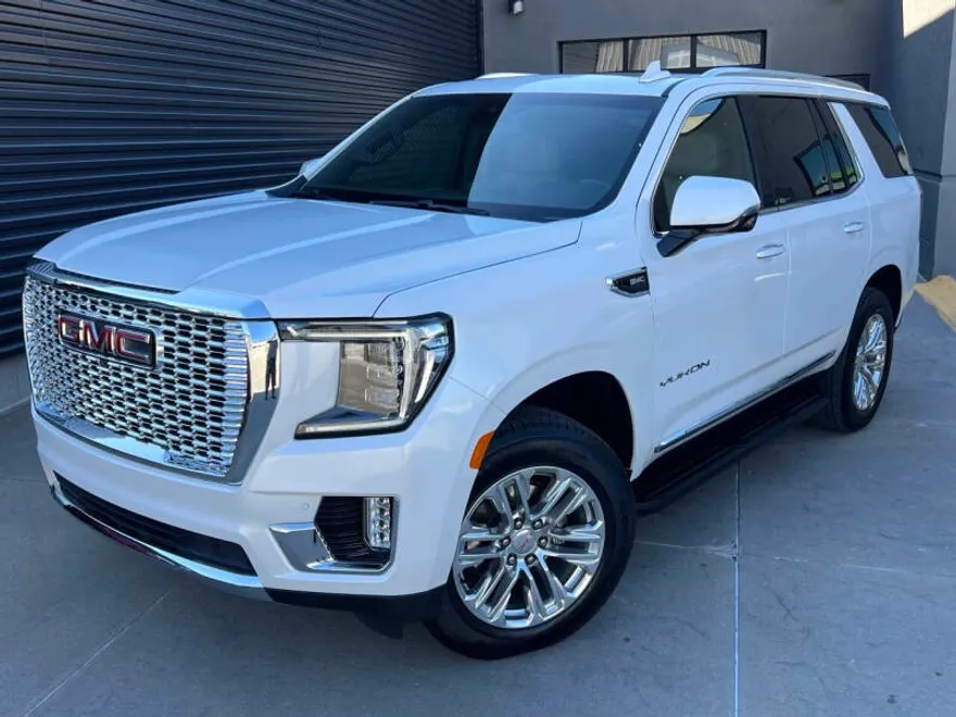 2021 Gmc Yukon SLT photo 1