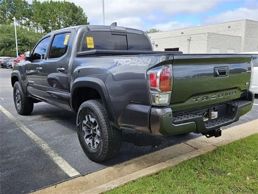 2020 Toyota Tacoma TRD Off-Road photo 1