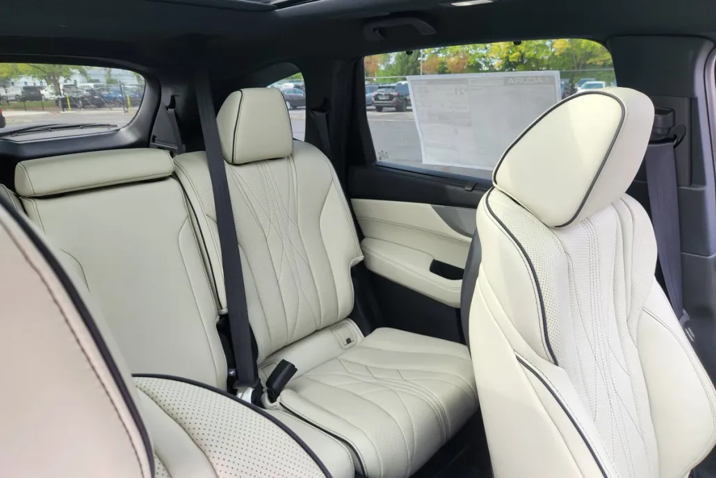 2026 Acura MDX SH-AWD A-Spec Advance photo 1