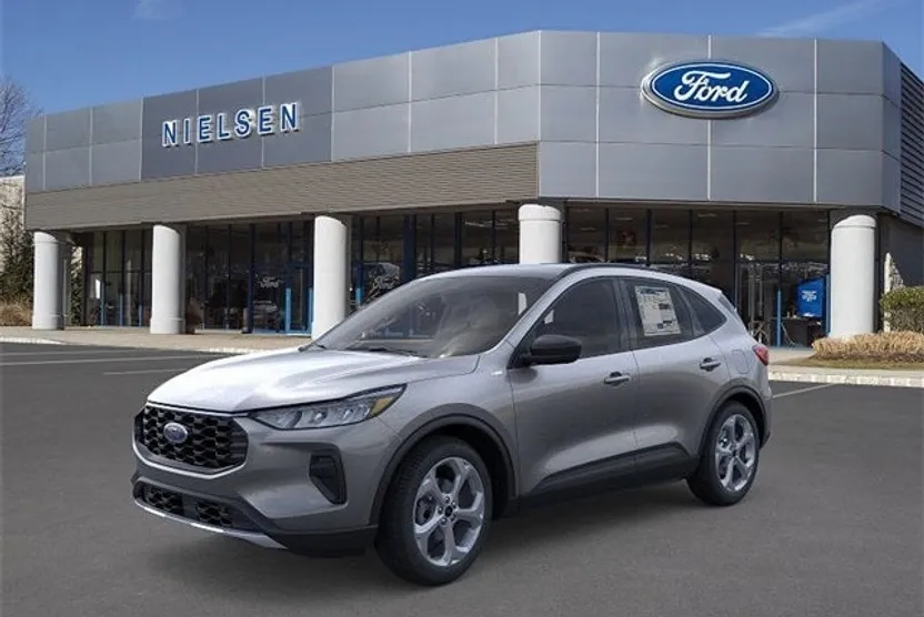 2026 Ford Escape ST-Line photo 1