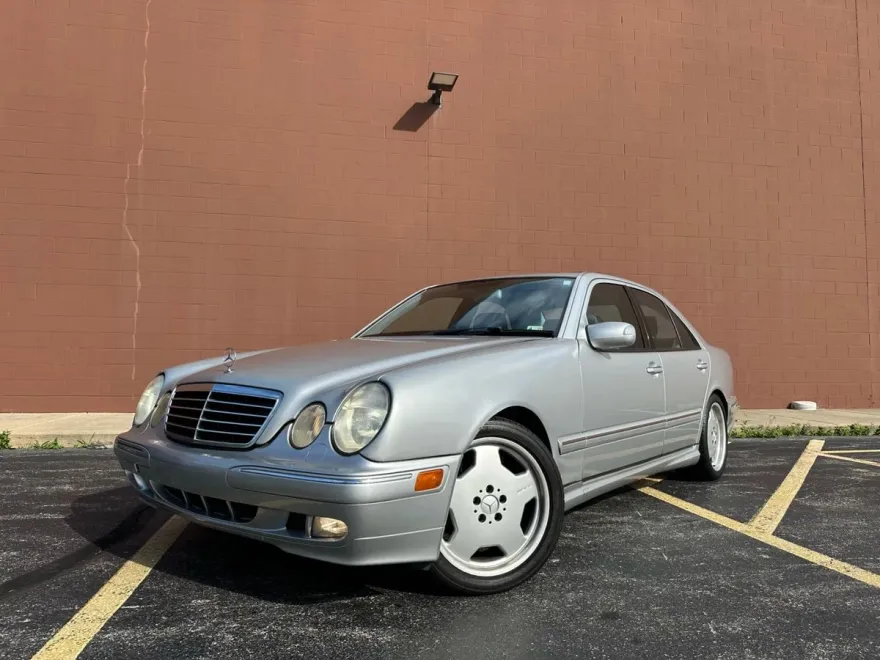 2001 Mercedes Benz E AMG photo 1