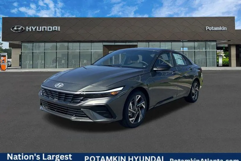 2025 Hyundai Elantra SEL Sport photo 1