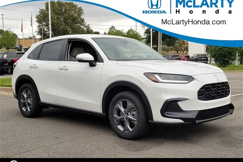 2026 Honda HR-V LX photo 1