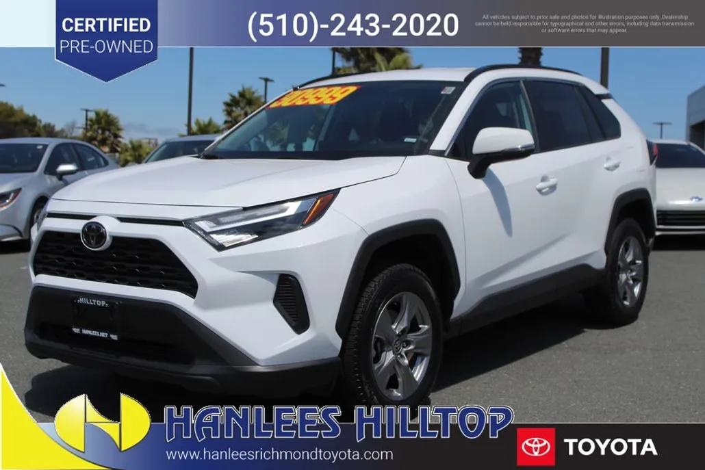 2024 Toyota RAV4 XLE photo 1