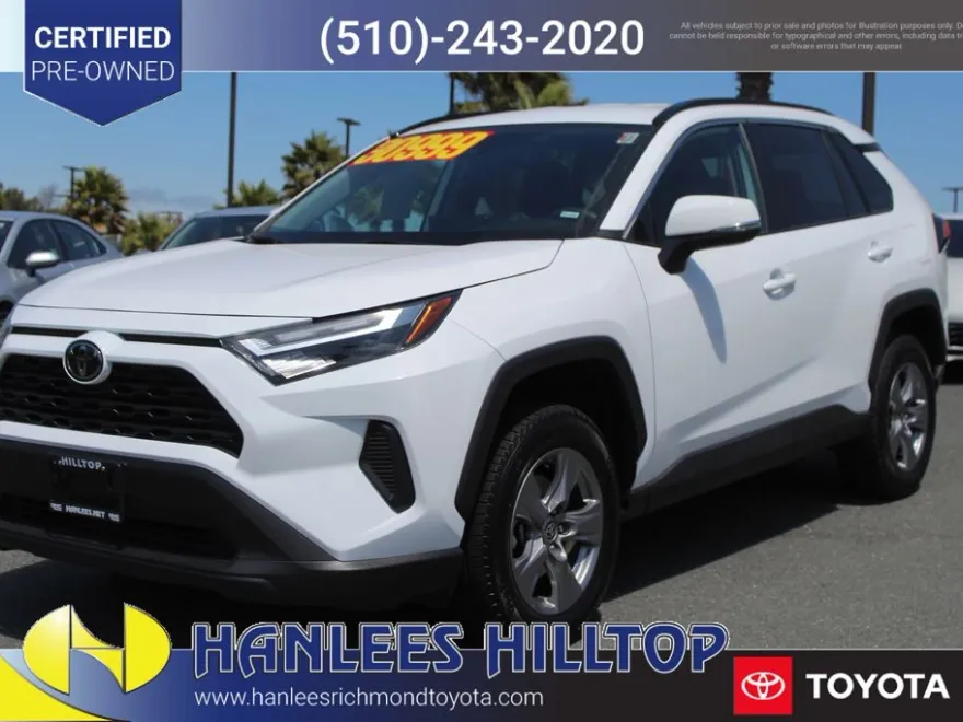 2024 Toyota RAV4 XLE photo 1
